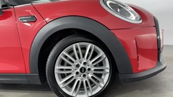 2023 (23) MINI HATCHBACK 1.5 Cooper Exclusive Premium 5dr Auto 5343758