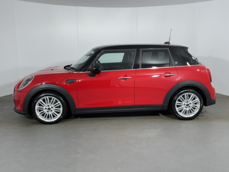 2023 (23) MINI HATCHBACK 1.5 Cooper Exclusive Premium 5dr Auto 5343781
