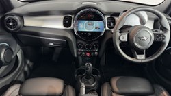 2023 (23) MINI HATCHBACK 1.5 Cooper Exclusive Premium 5dr Auto 5343762