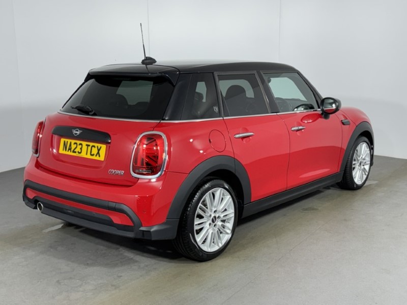 2023 (23) MINI HATCHBACK 1.5 Cooper Exclusive Premium 5dr Auto 5343790