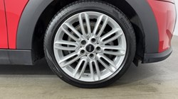 2023 (23) MINI HATCHBACK 1.5 Cooper Exclusive Premium 5dr Auto 5343737