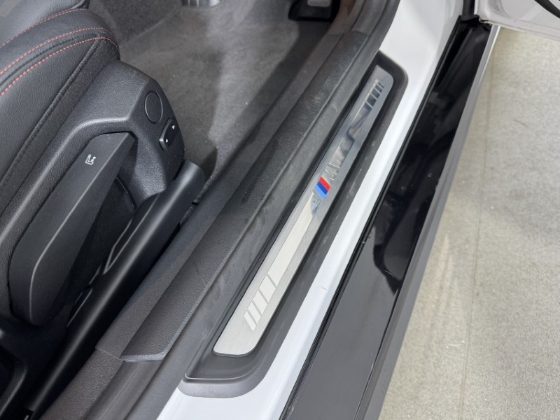 2025 (75) BMW I4 250kW eDrive40 M Sport 83.9kWh 5dr Auto 5402319