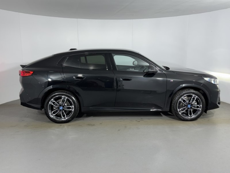 2025 (75) BMW iX2 230kW xDrive30 M Sport 65kWh 5dr Auto 5404169