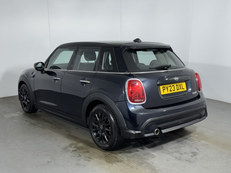 2023 (23) MINI HATCHBACK 1.5 Cooper Classic Premium 5dr 5485772