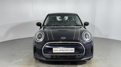 2023 (23) MINI HATCHBACK 1.5 Cooper Classic Premium 5dr 5485774
