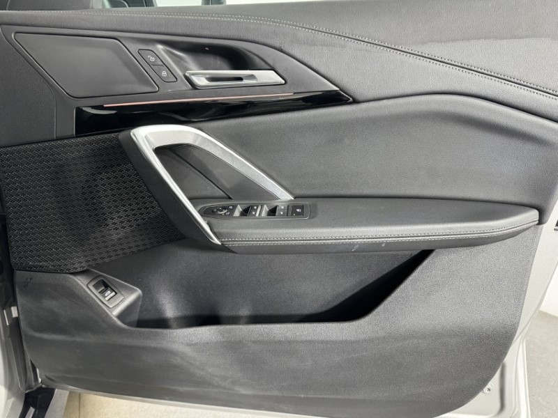 2024 (24) BMW iX1 150kW eDrive20 xLine 65kWh 5dr Auto 5423535