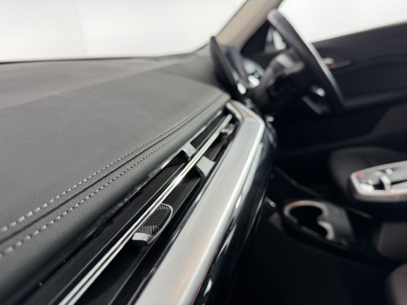 2024 (24) BMW iX1 150kW eDrive20 xLine 65kWh 5dr Auto 5423552