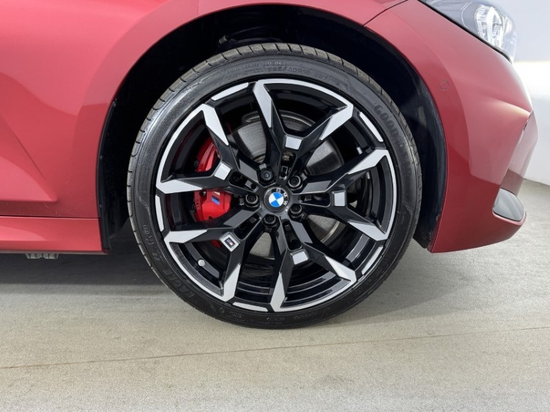2025 (75) BMW 3 SERIES 330e 22.3 kWh M Sport 4dr Step Auto 5411345