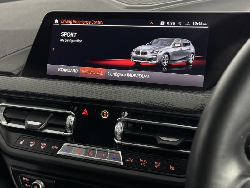 2021 (21) BMW 1 SERIES M135i xDrive 5dr Step Auto 5459579