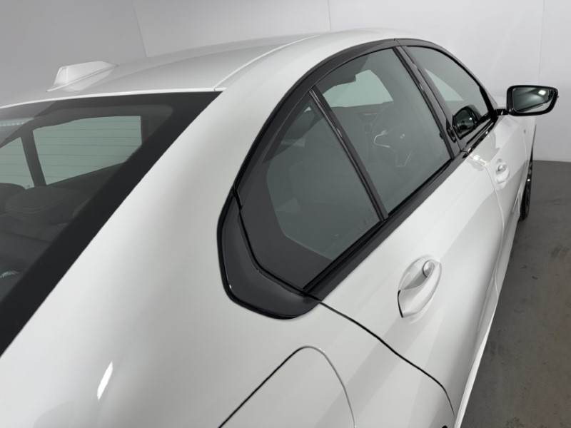 2025 (75) BMW 3 SERIES 320i M Sport 4dr Step Auto 5403130