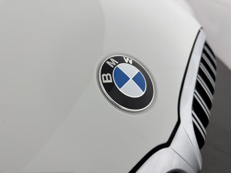 2025 (75) BMW 3 SERIES 320i M Sport 4dr Step Auto 5403128