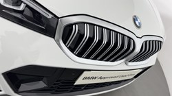 2025 (75) BMW 3 SERIES 320i M Sport 4dr Step Auto 5403129