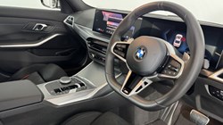 2025 (75) BMW 3 SERIES 320i M Sport 4dr Step Auto 5403119