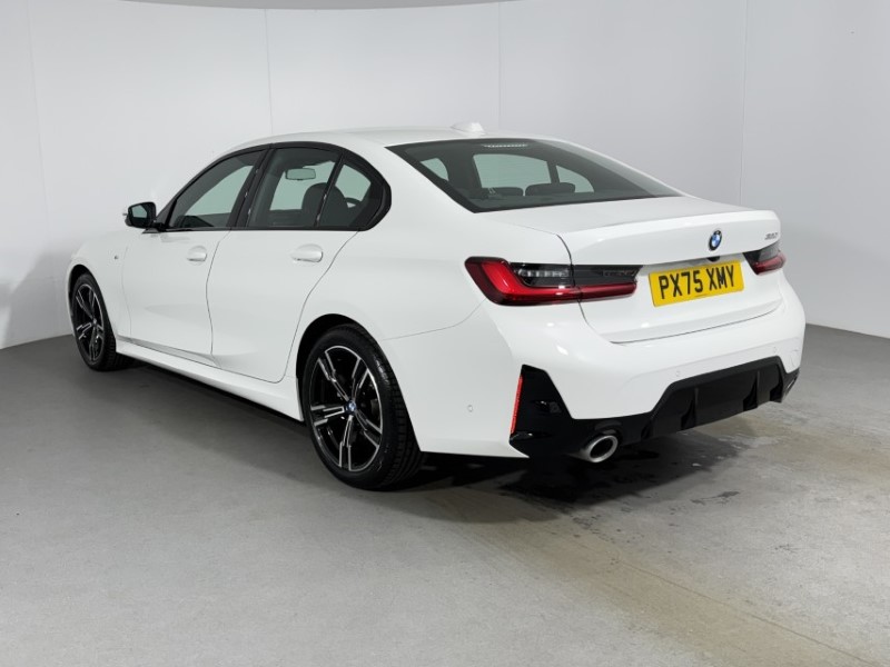 2025 (75) BMW 3 SERIES 320i M Sport 4dr Step Auto 5403153