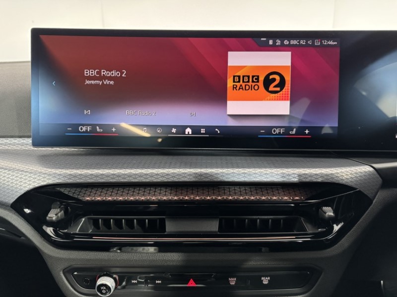 2025 (75) BMW 3 SERIES 320i M Sport 4dr Step Auto 5403110