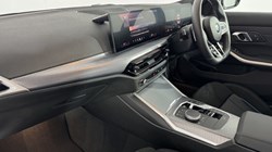 2025 (75) BMW 3 SERIES 320i M Sport 4dr Step Auto 5403143