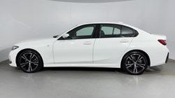 2025 (75) BMW 3 SERIES 320i M Sport 4dr Step Auto 5403152