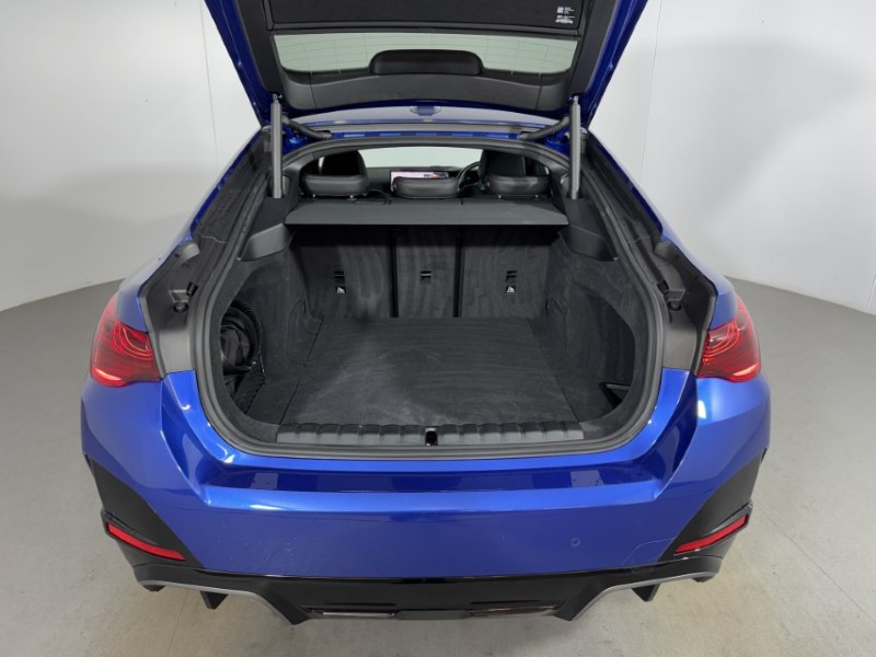 2025 (75) BMW I4 250kW eDrive40 M Sport 83.9kWh 5dr Auto [Pro Pack] 5492140