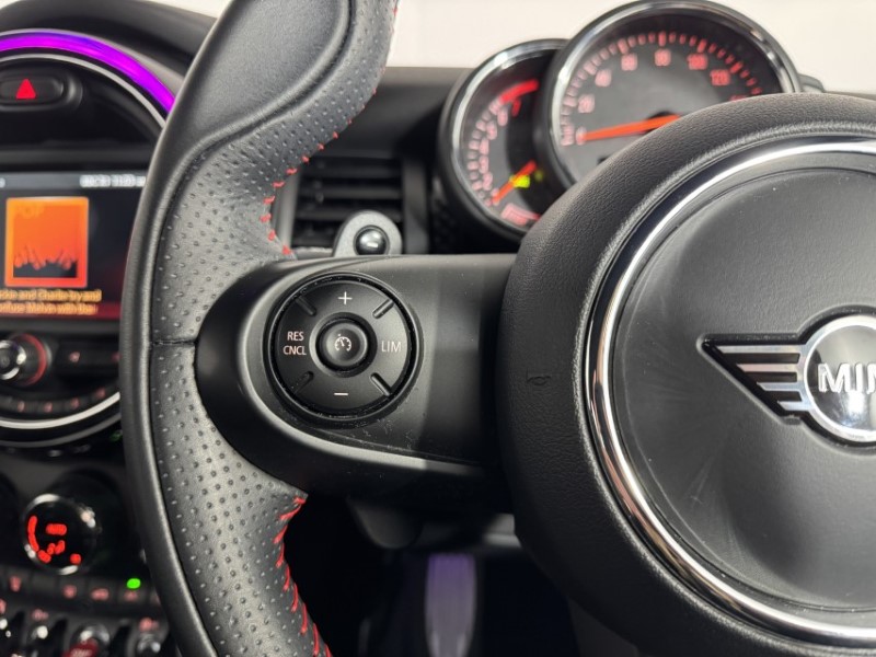 2020 (70) MINI HATCHBACK 2.0 Cooper S Sport II 3dr Auto 5406235