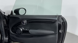 2020 (70) MINI HATCHBACK 2.0 Cooper S Sport II 3dr Auto 5406260