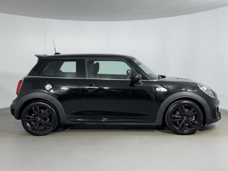 2020 (70) MINI HATCHBACK 2.0 Cooper S Sport II 3dr Auto 5406232