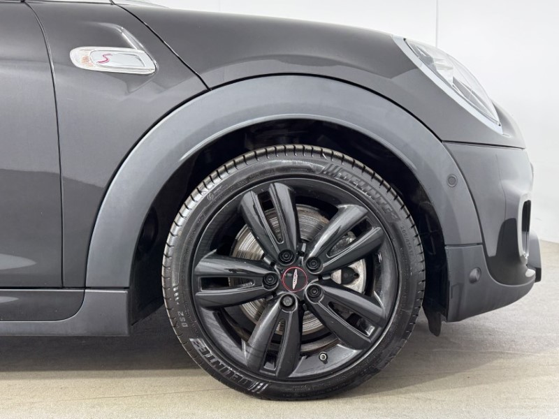 2020 (70) MINI HATCHBACK 2.0 Cooper S Sport II 3dr Auto 5406261
