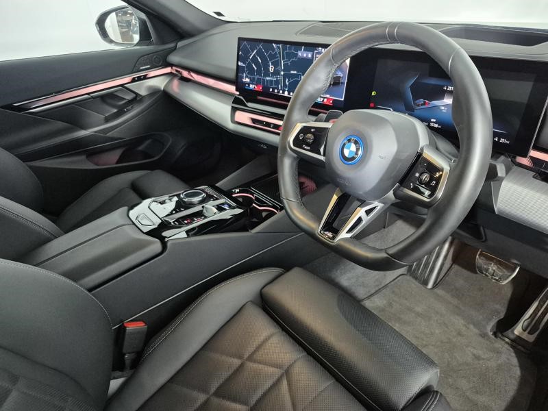 2024 (24) BMW I5 250kW eDrive40 M Sport 84kWh 4dr Auto 5402880