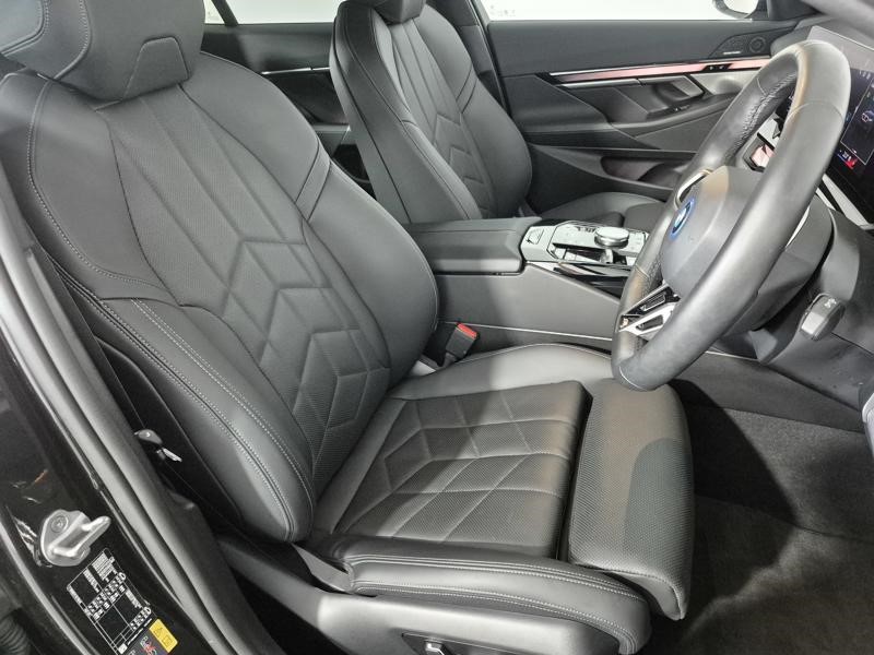 2024 (24) BMW I5 250kW eDrive40 M Sport 84kWh 4dr Auto 5402879