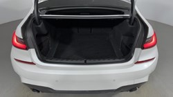 2022 (22) BMW 3 SERIES 320i xDrive M Sport 4dr Step Auto 5394762