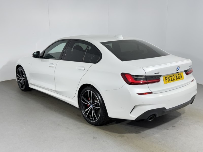 2022 (22) BMW 3 SERIES 320i xDrive M Sport 4dr Step Auto
