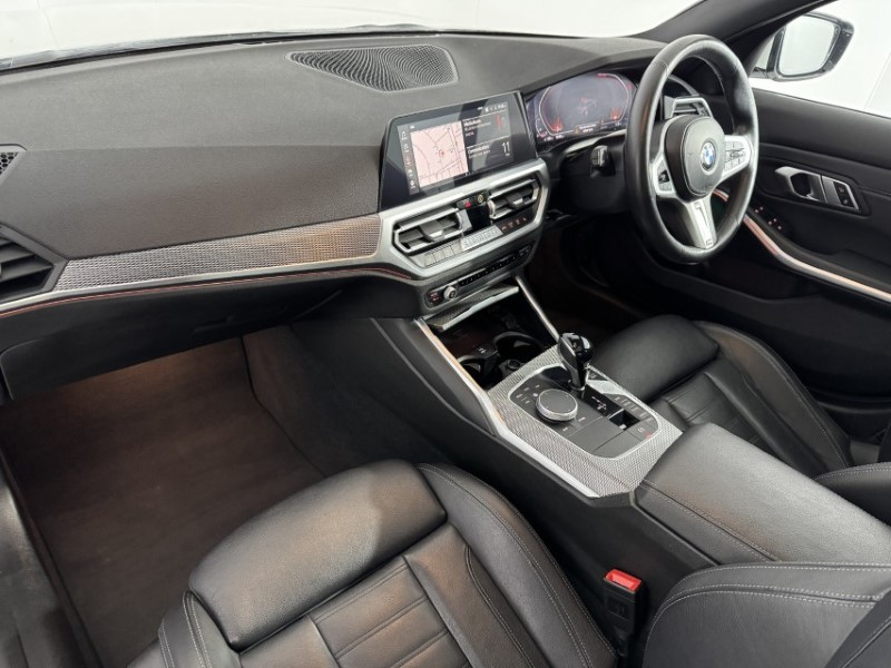 2022 (22) BMW 3 SERIES 320i xDrive M Sport 4dr Step Auto 5394769