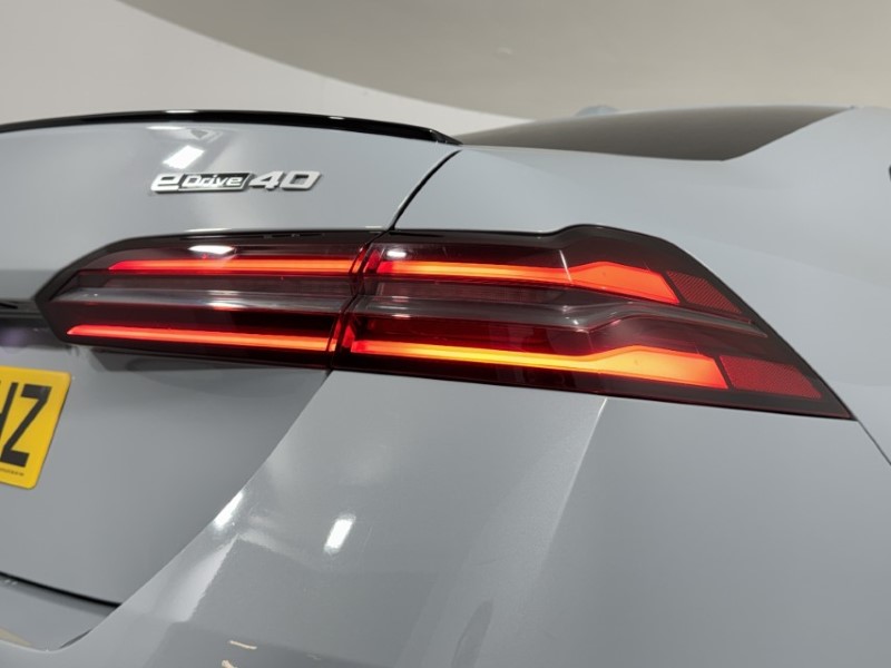2023 (73) BMW I5 250kW eDrive40 M Sport Pro 84kWh 4dr Auto 5542198