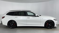 2025 (75) BMW 3 SERIES 320i M Sport 5dr Step Auto 5442184