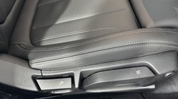 2025 (75) BMW 3 SERIES 320i M Sport 5dr Step Auto 5442155