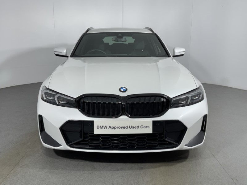 2025 (75) BMW 3 SERIES 320i M Sport 5dr Step Auto 5442181