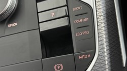 2025 (75) BMW 3 SERIES 320i M Sport 5dr Step Auto 5442152
