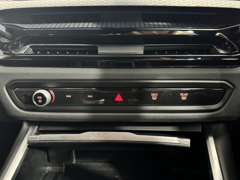 2025 (75) BMW 3 SERIES 320i M Sport 5dr Step Auto 5442146