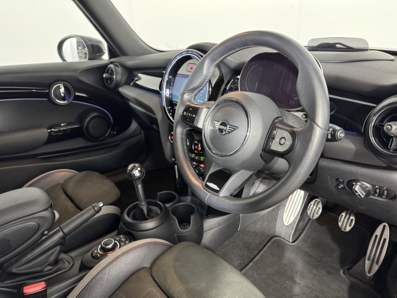 2021 (71) MINI HATCHBACK 2.0 John Cooper Works 3dr 5414272