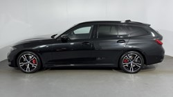 2025 (25) BMW 3 SERIES 320i M Sport 5dr Step Auto 5420999