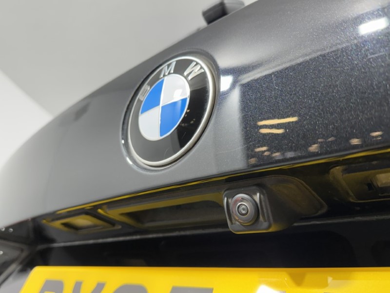 2025 (25) BMW 3 SERIES 320i M Sport 5dr Step Auto 5420988
