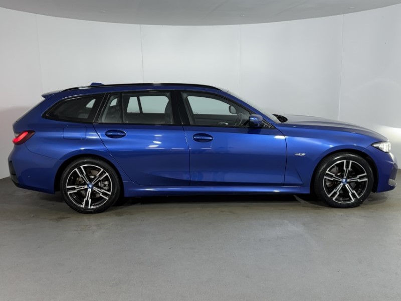 2022 (72) BMW 3 SERIES 330e M Sport 5dr Step Auto 5470166