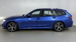 2022 (72) BMW 3 SERIES 330e M Sport 5dr Step Auto 5470163