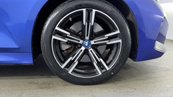 2022 (72) BMW 3 SERIES 330e M Sport 5dr Step Auto 5470149