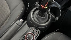 2023 (23) MINI HATCHBACK 1.5 Cooper Classic 3dr Auto 5417339