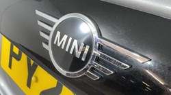 2023 (23) MINI HATCHBACK 1.5 Cooper Classic 3dr Auto 5417357
