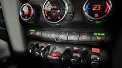 2023 (23) MINI HATCHBACK 1.5 Cooper Classic 3dr Auto 5417342