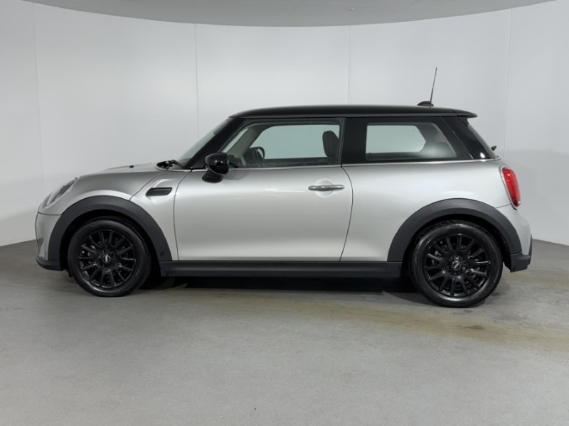 2023 (23) MINI HATCHBACK 1.5 Cooper Classic 3dr Auto 5417380