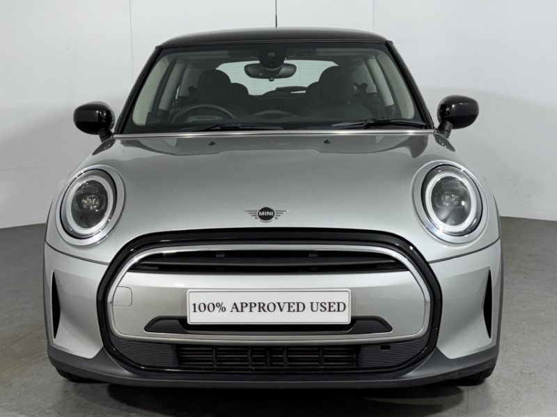 2023 (23) MINI HATCHBACK 1.5 Cooper Classic 3dr Auto 5417377
