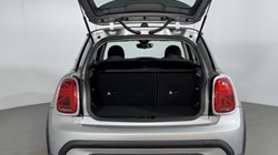 2023 (23) MINI HATCHBACK 1.5 Cooper Classic 3dr Auto 5417364