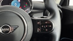 2023 (23) MINI HATCHBACK 1.5 Cooper Classic 3dr Auto 5417332